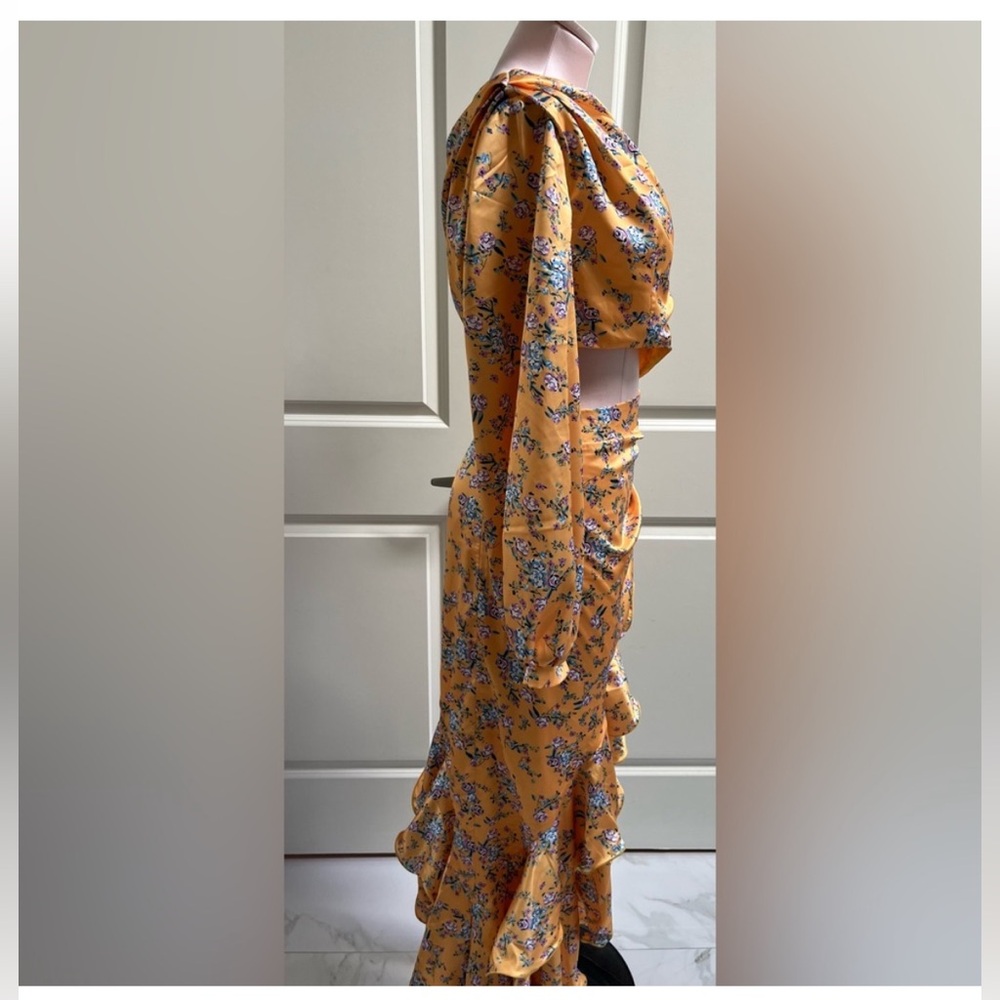 Asymmetrical One-Shoulder Yellow Floral Ruffle Dress NWT - Picture 4 of 14